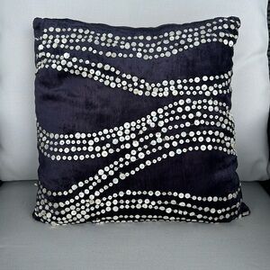 Handmade Pillow: Velvety/Mother of Pearl Buttons
